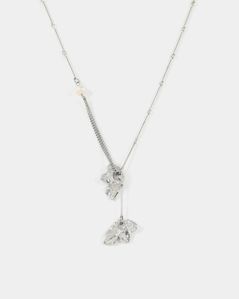 Caprico Necklace