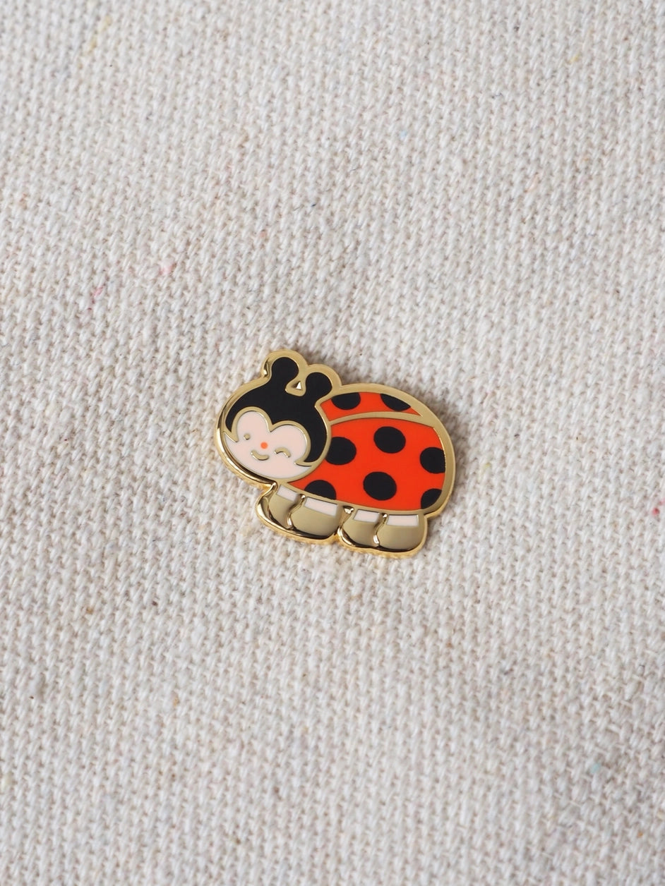 Épingle En Émail  « Ladybug»